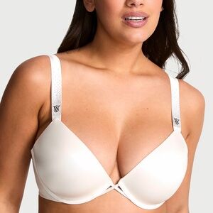 Victoria’s Secret Lowcut Demi Bra Logo Shine Strap Lightly Lined Women Size 32C